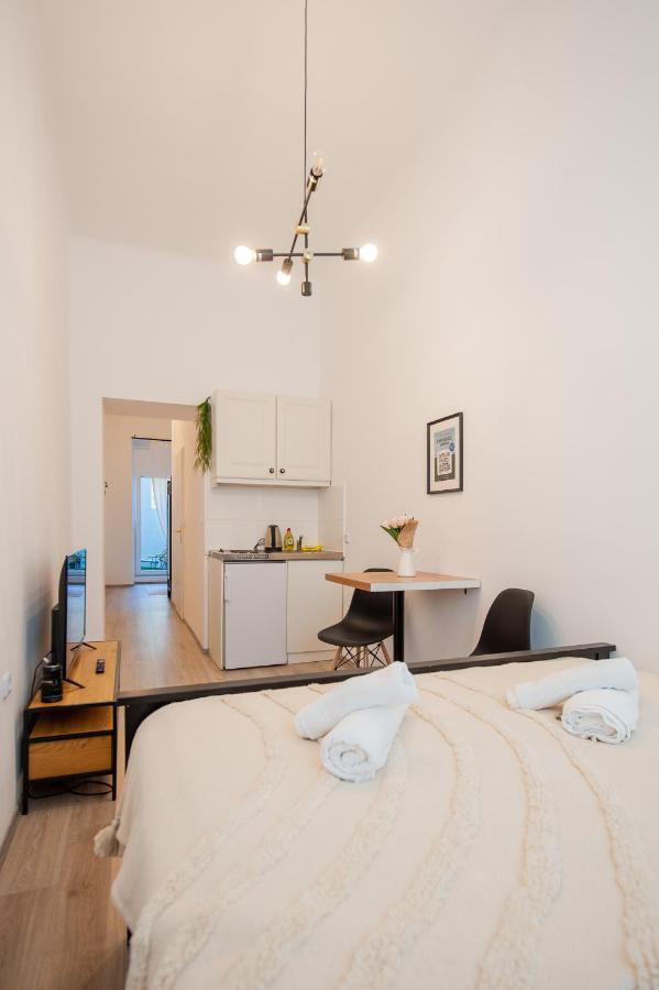 My City Apartment - Vienna Cosy Room Eksteriør billede